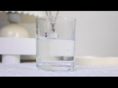 잇몸 보호를 위해 재충전이 가능한 전동 치솔을 회전시키는 IPX7 연성 모